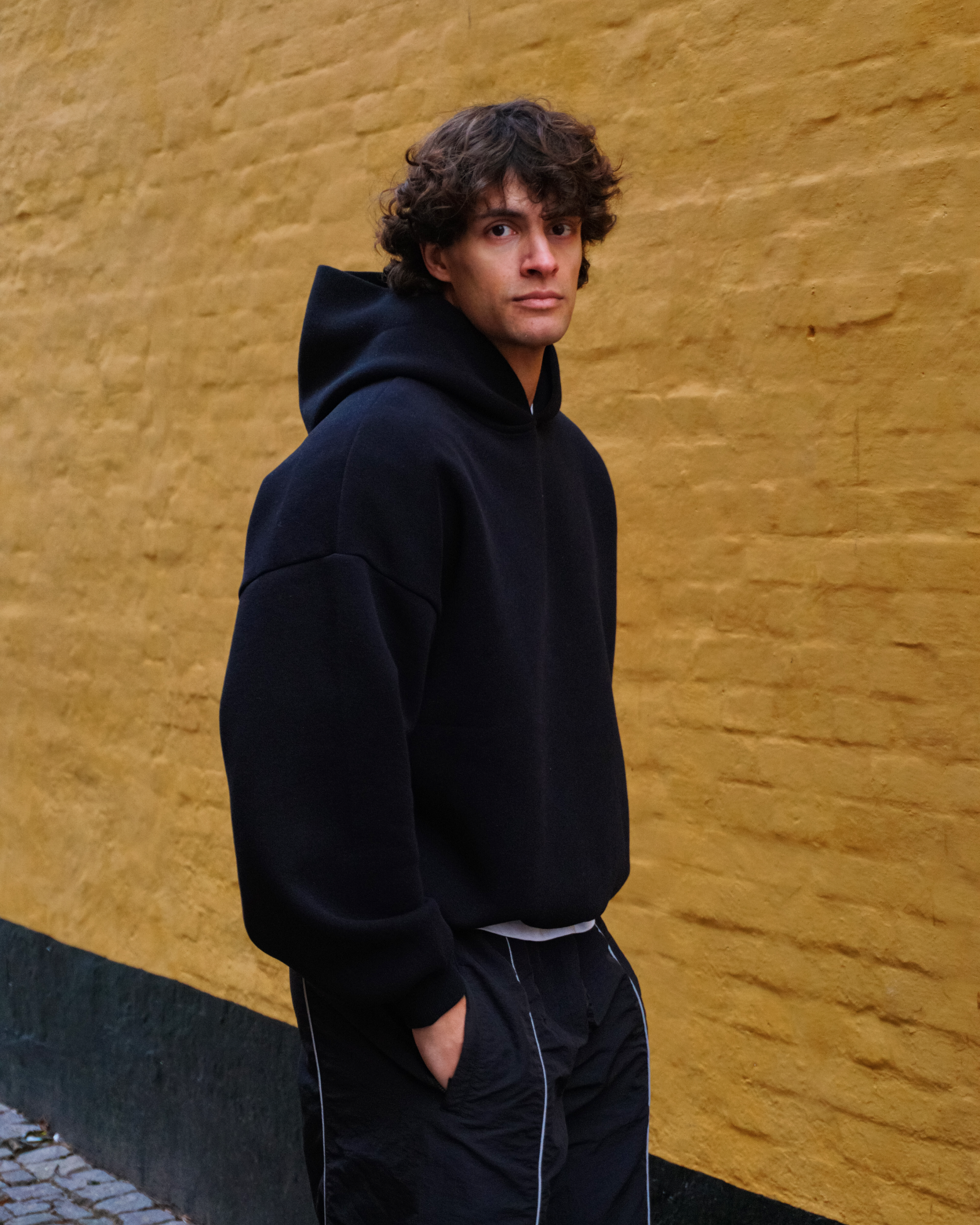 BLANK PUF HOODIE