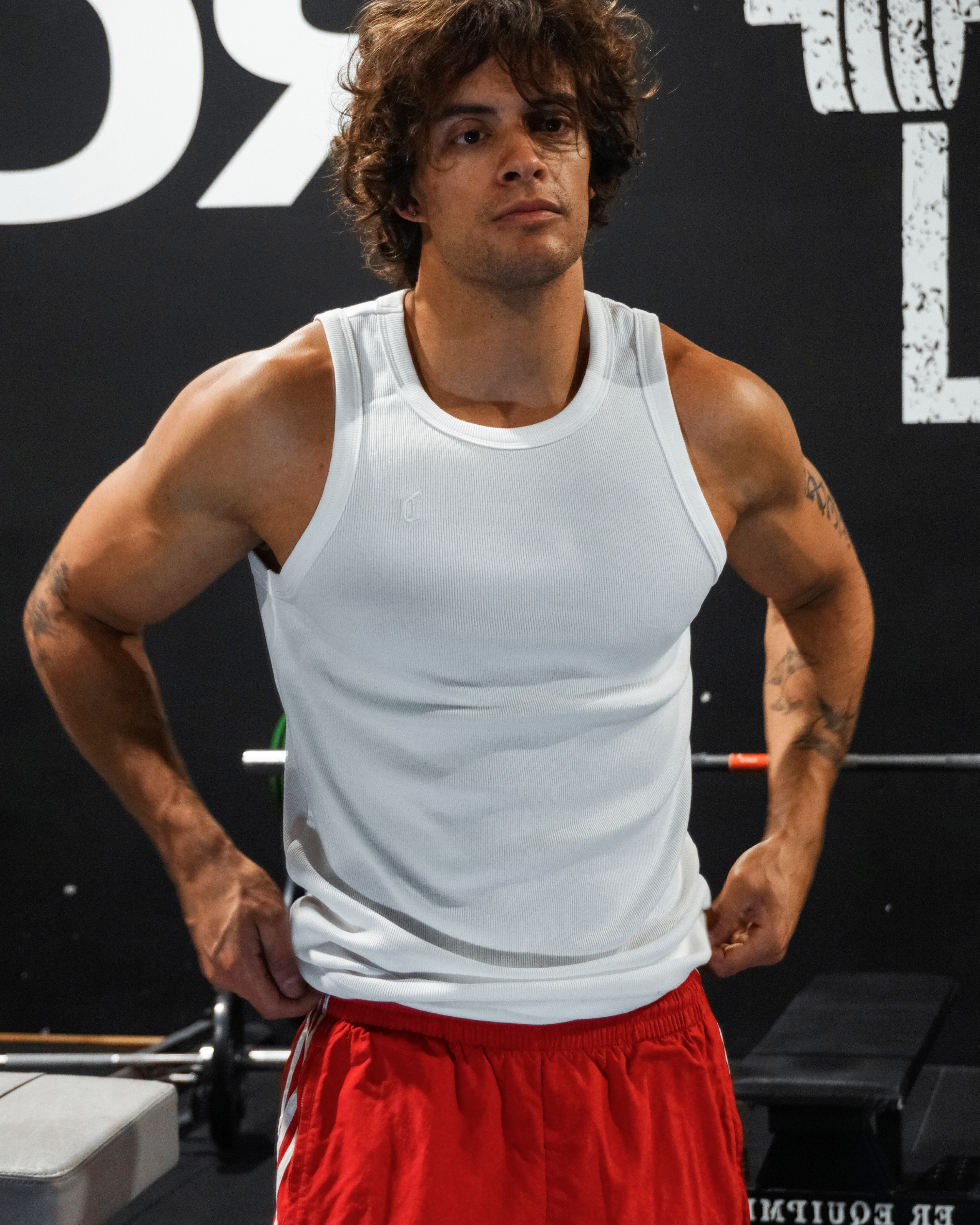 SIGNATURE TANK TOP