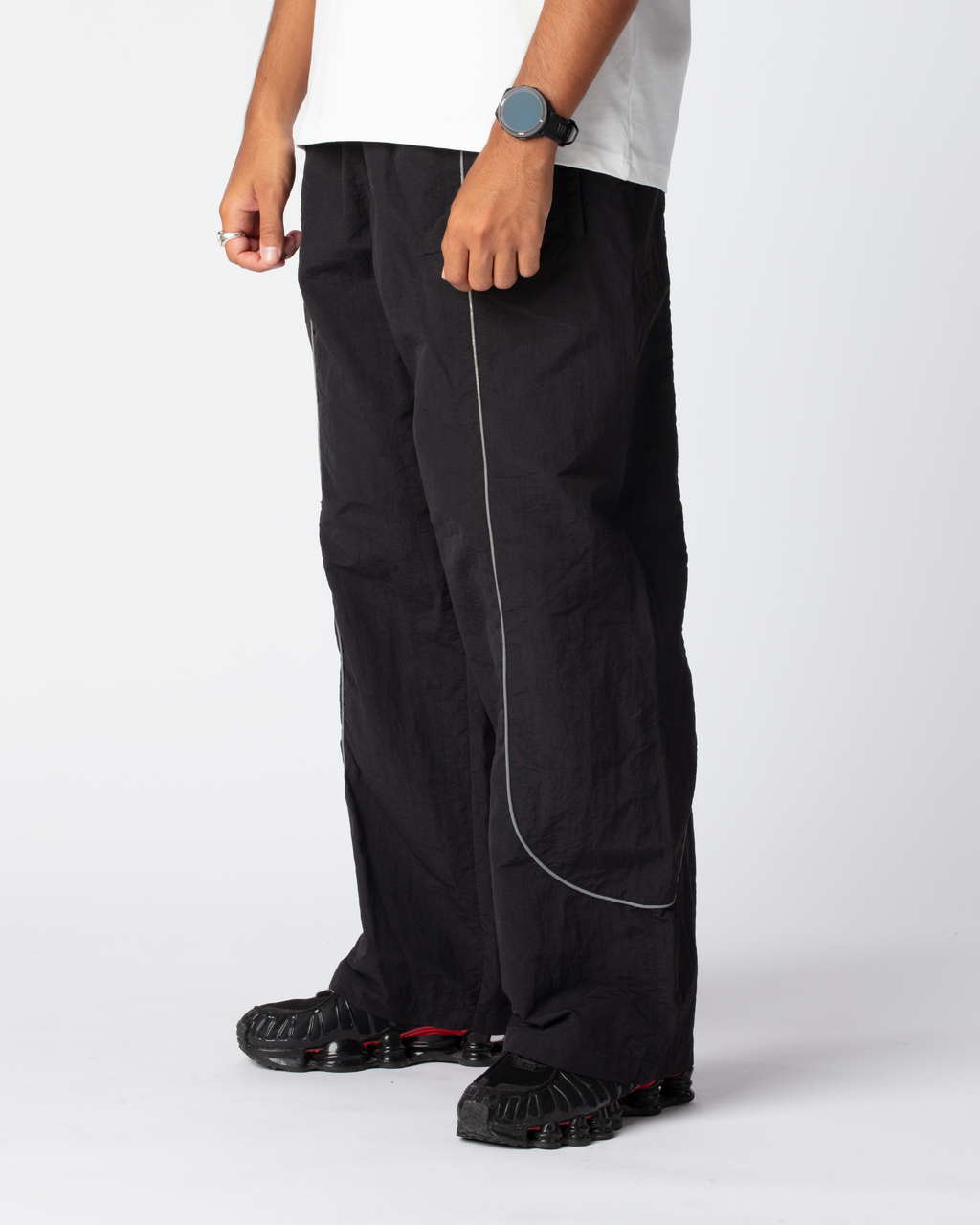 TRACK PANTS