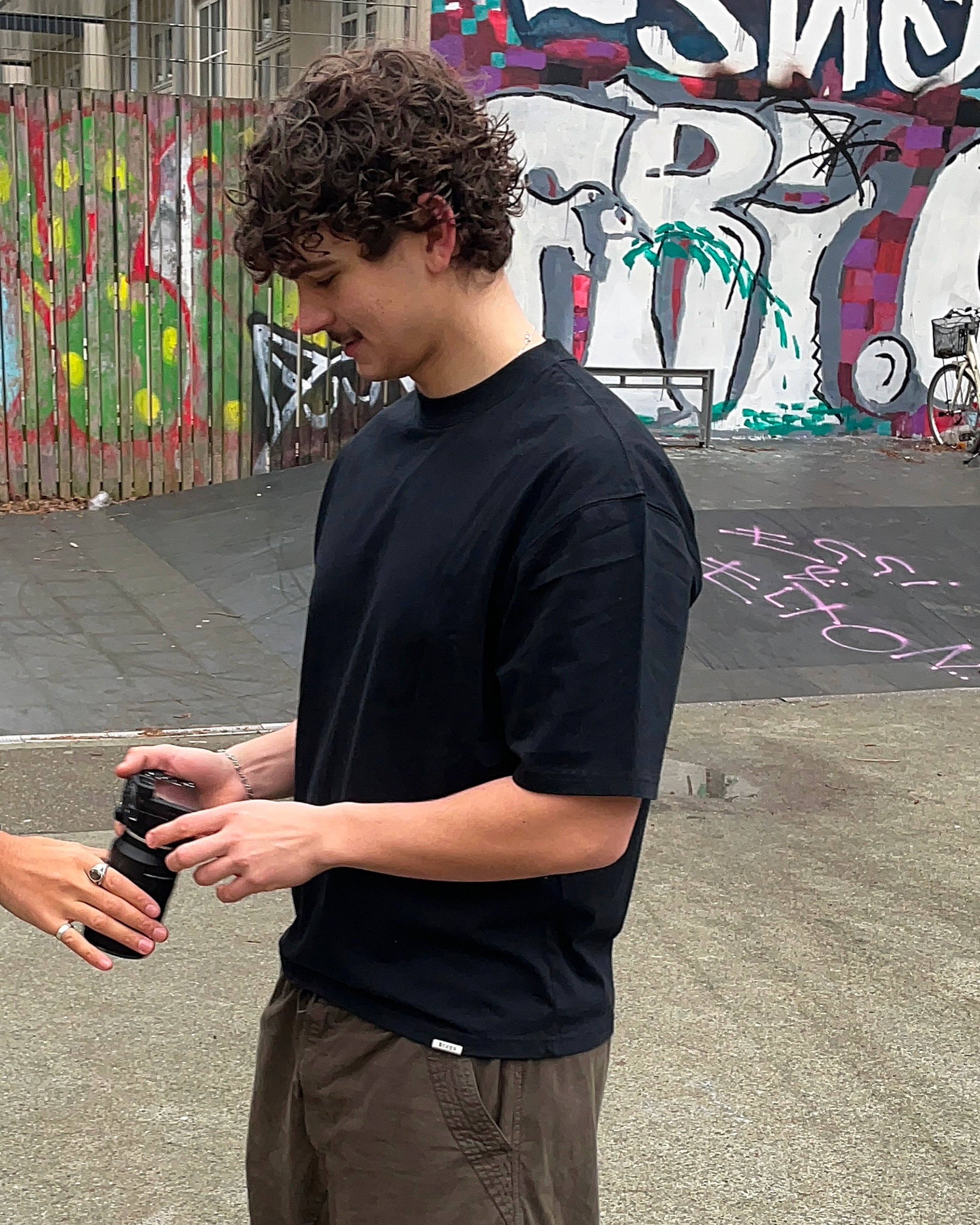 BLANK T-SHIRT