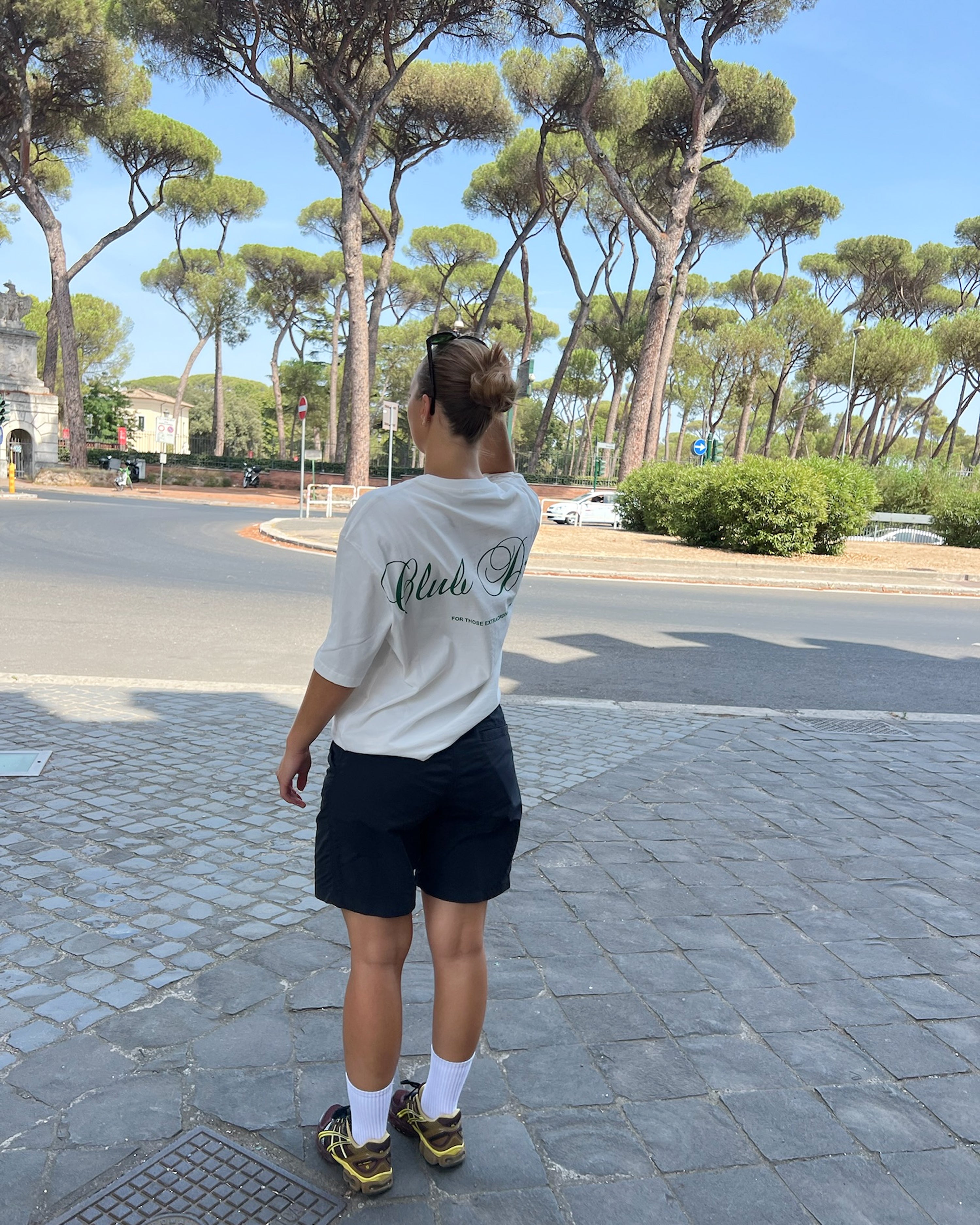 CLUB T-SHIRT